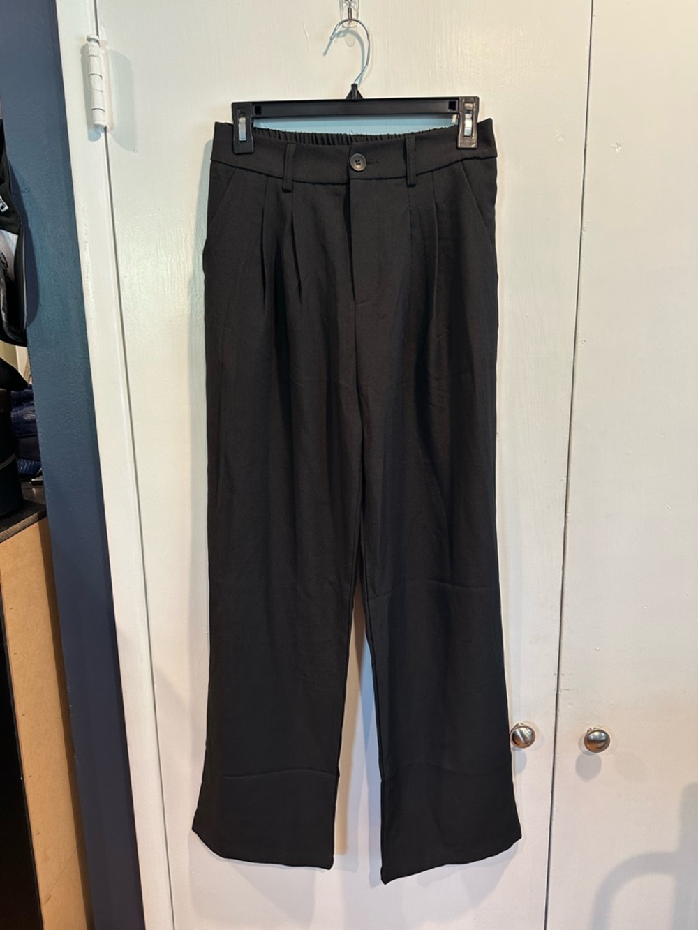Black Wide-Leg Women's Trousers - Classic Tailored Style
